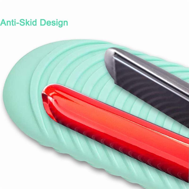 Heat Resistant Mat for Hair Tools, Silicone Heat Mat & Holder for Curling Iron, Professional Curling Iron Mat for Countertop, Portable Travel Flat Iron Heat Mat Pad Pouch Case Cover