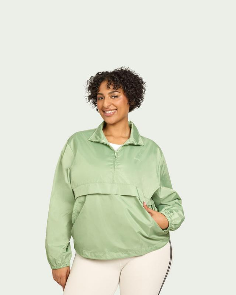 Bala X Fabfitfun Breakaway Jacket – Stylish, Versatile Activewear for Every Moment